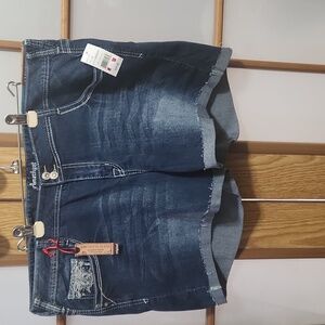 Amethyst Jeans Dark Blue Denim with Embroidery Pockets